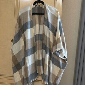 Flannel cape/wrap